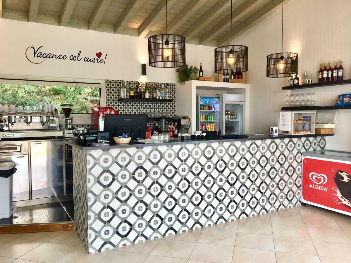 Sivinos Camping Boutique Manerba del Garda Eksteriør billede